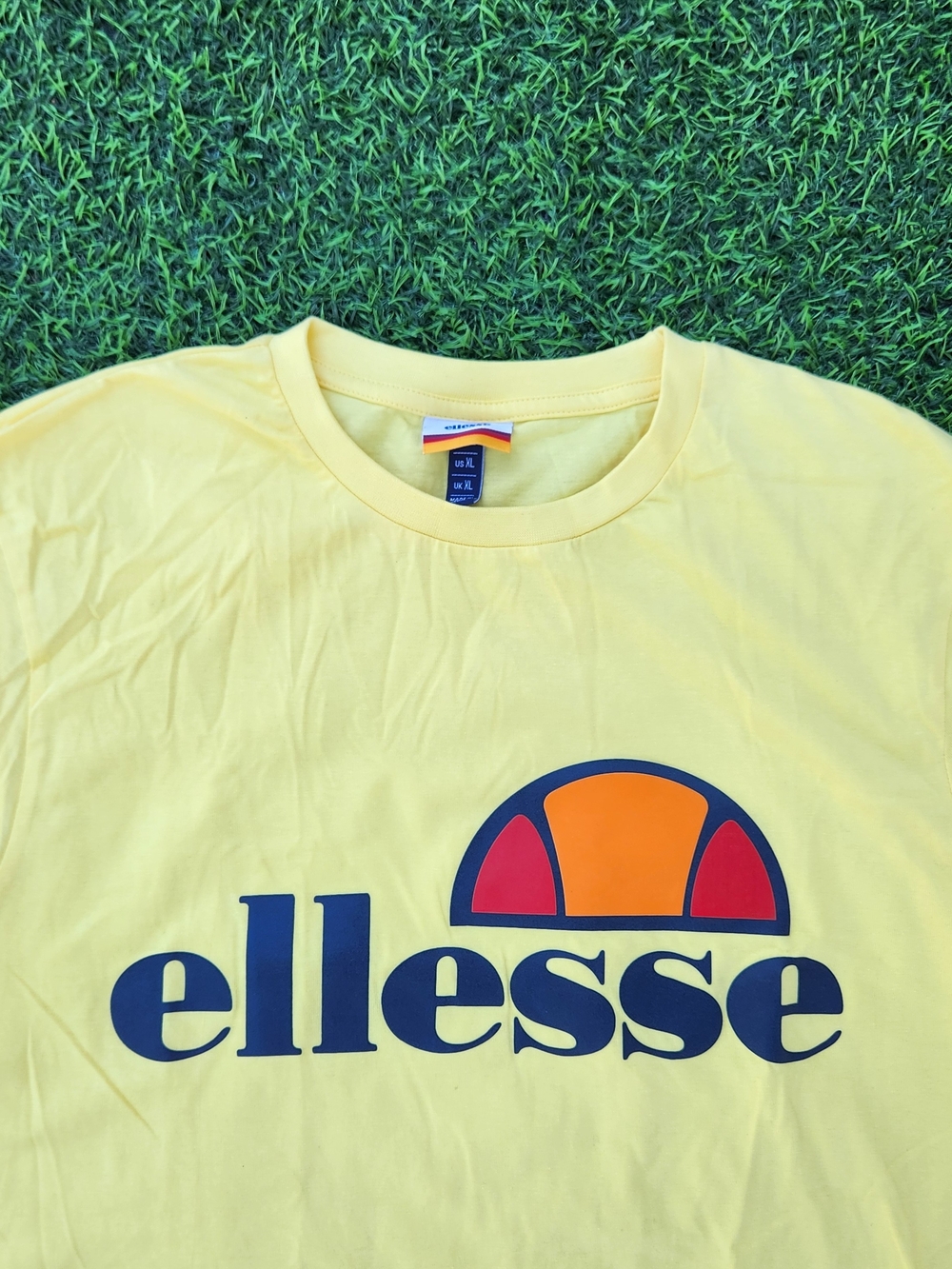 Ellesse Yellow Tee with Navy Logo and Orange-Red Graphic SIZE XL